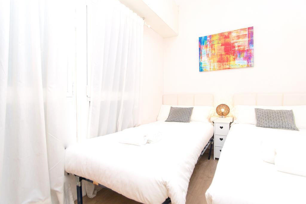 Apartment Bright Sagrada Familia Barselona Oda fotoğraf