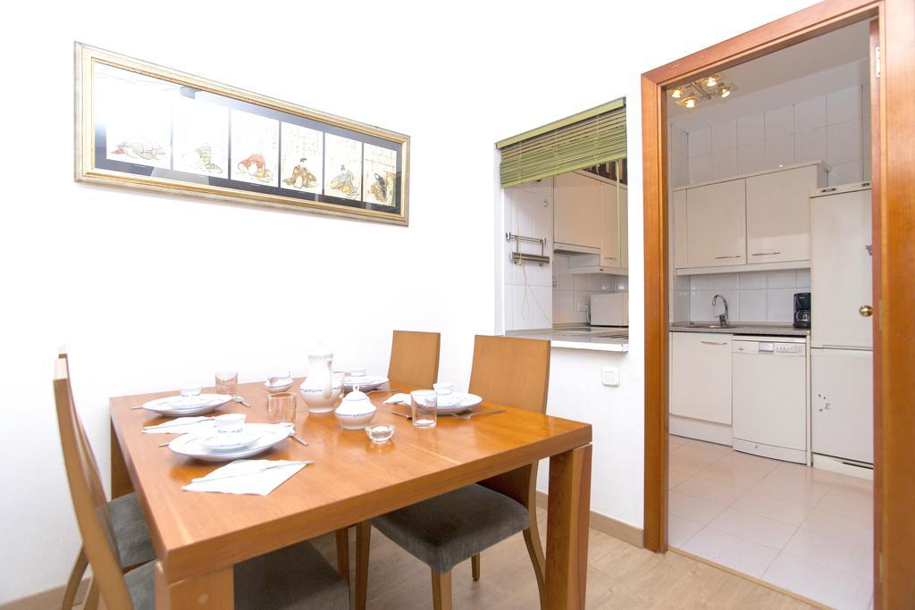 Apartment Bright Sagrada Familia Barselona Oda fotoğraf