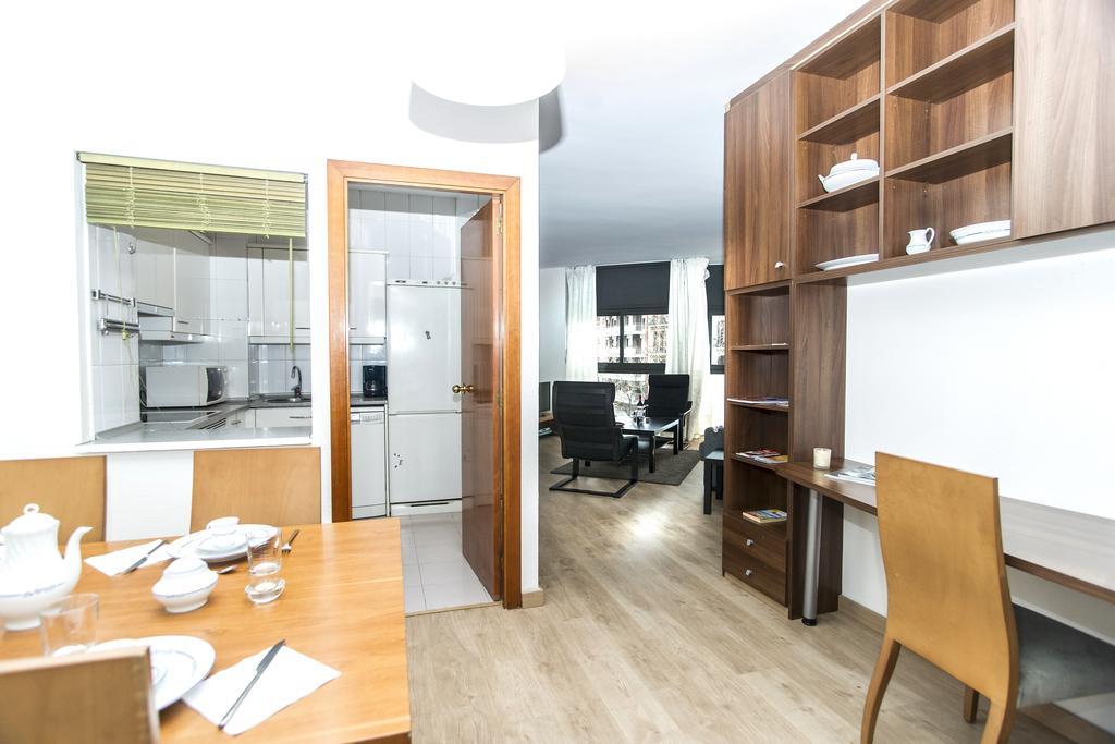 Apartment Bright Sagrada Familia Barselona Dış mekan fotoğraf