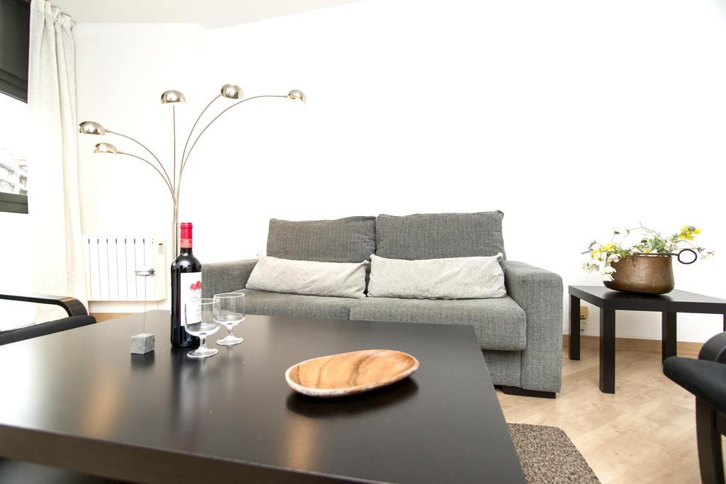 Apartment Bright Sagrada Familia Barselona Oda fotoğraf